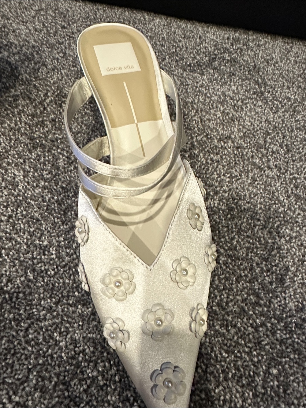 Dolce Vita Ivory Floral Pointed-Toe Slingback Mules - Picture 3 of 4